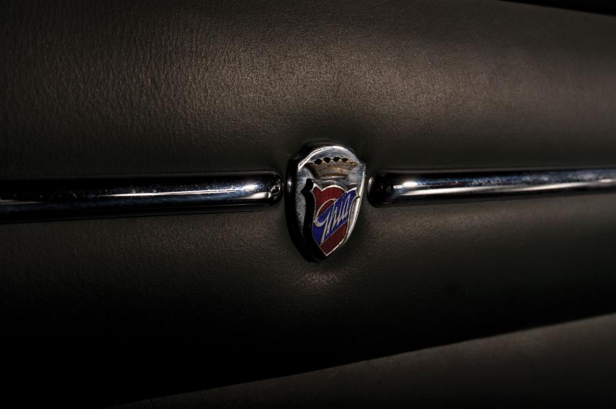 Детали интерьера Chrysler Special 1953 года  (фото 22 из 66)
